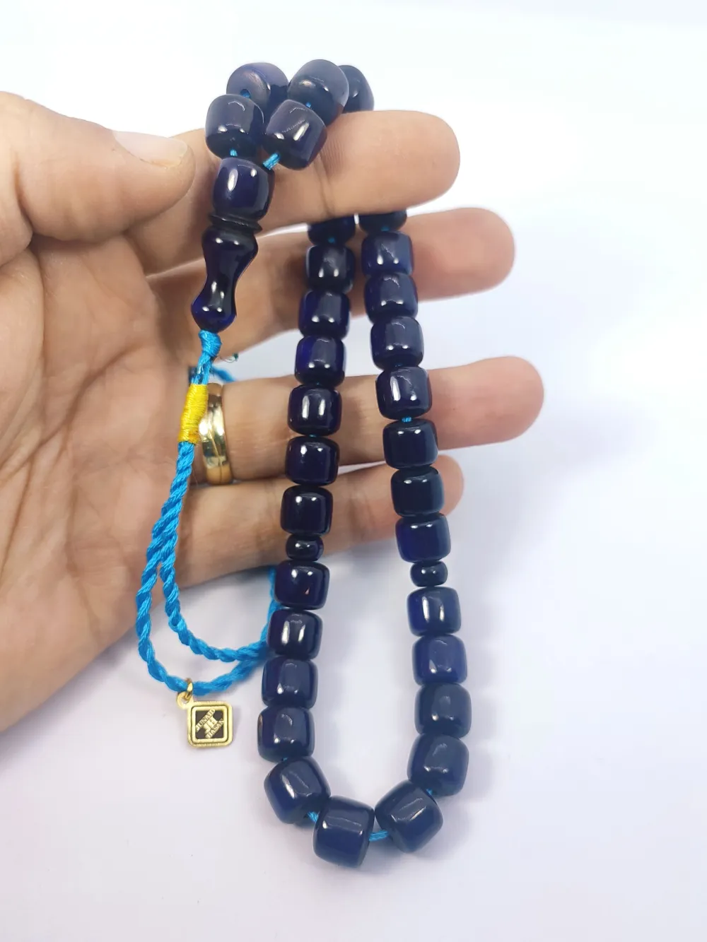 Junai̇d Hasan Usta Eseri̇ 12 Kat İpe Di̇zi̇lmi̇ş Anti̇k Model Sıkma Kehri̇bar küçük resim 5