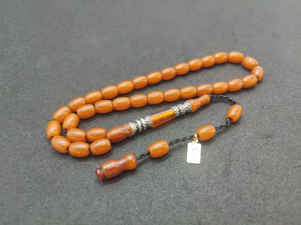 Zeyn Usta Eseri̇ Gümüş Nakkaş El Boy Sıkma Kehri̇bar