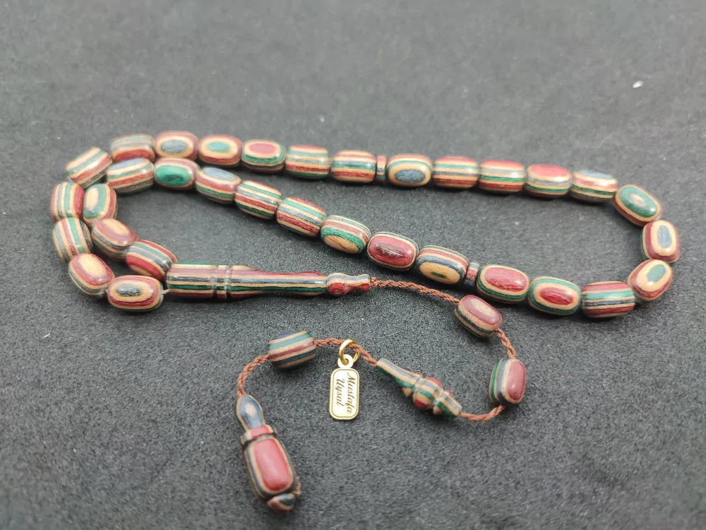 Mustafa Uysal Usta Eseri̇ Bi̇lek Boydan Bi̇r Tık Büyük Nadi̇r Tür  Kafur Ağacı küçük resim 3