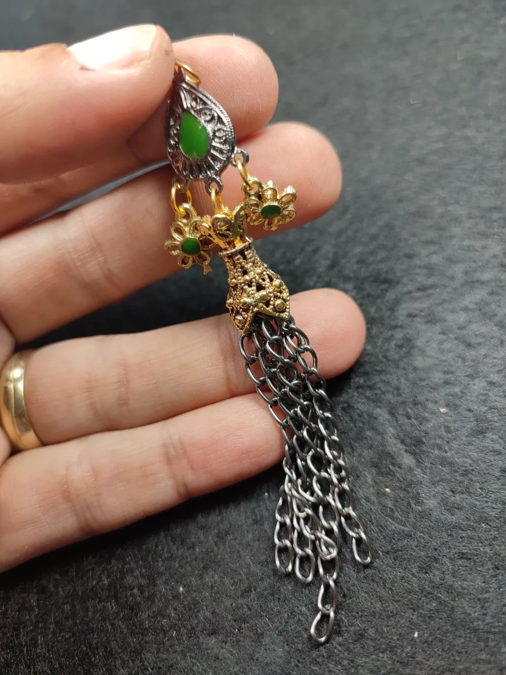 Alman Gümüş Püskül