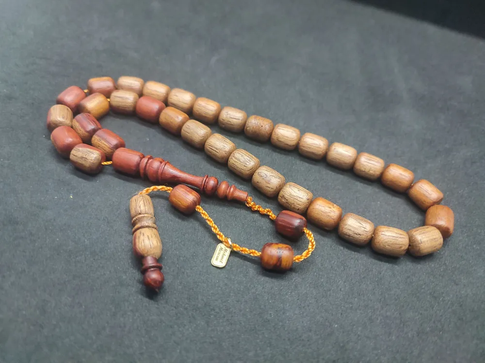 Başka Yerde Yok! Mustafa Uysal Usta Eseri̇ Egzoti̇k Ejder Kanı Ağacı