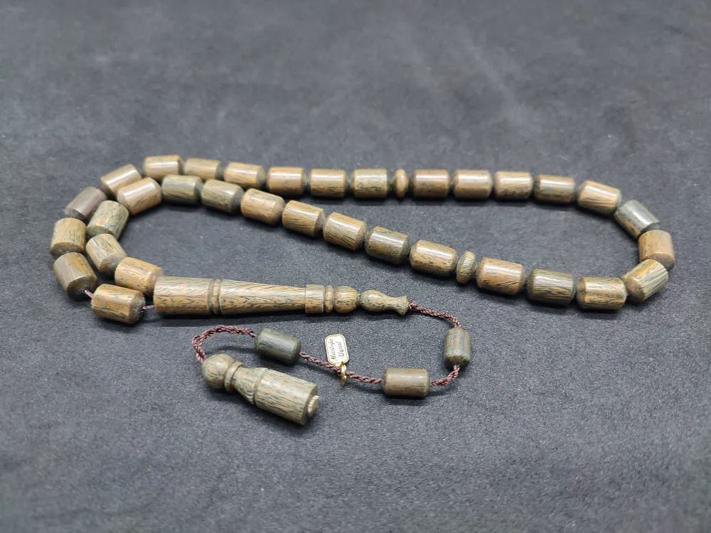 Mustafa Uysal Usta Eseri̇ Şi̇fa Kaynağı Mi̇s Kokulu Pelesenk Ağacı küçük resim 2