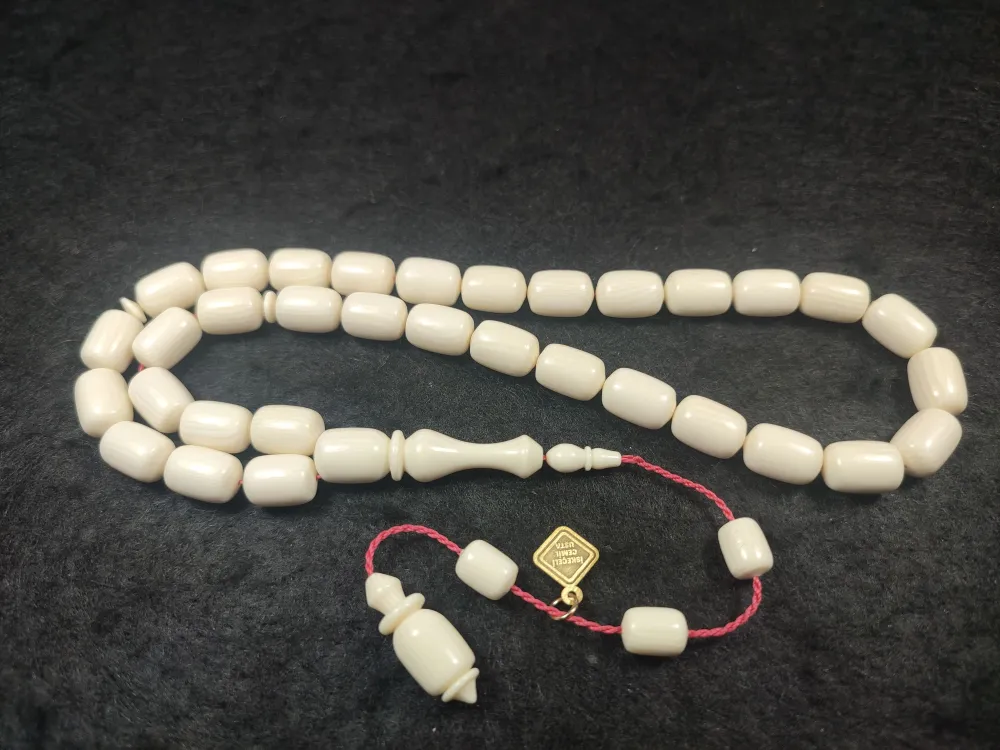 26 Gr. İskeçeli̇ Cemi̇l Usta Eseri̇ İri̇ Boy Hi̇popotam Di̇şi̇