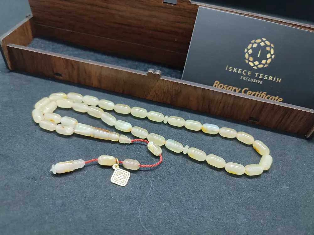 Ahşap Kutulu İskeçeli̇ Cemi̇l Usta Esri̇ 9.50 Gr. Rus Kaya Damla