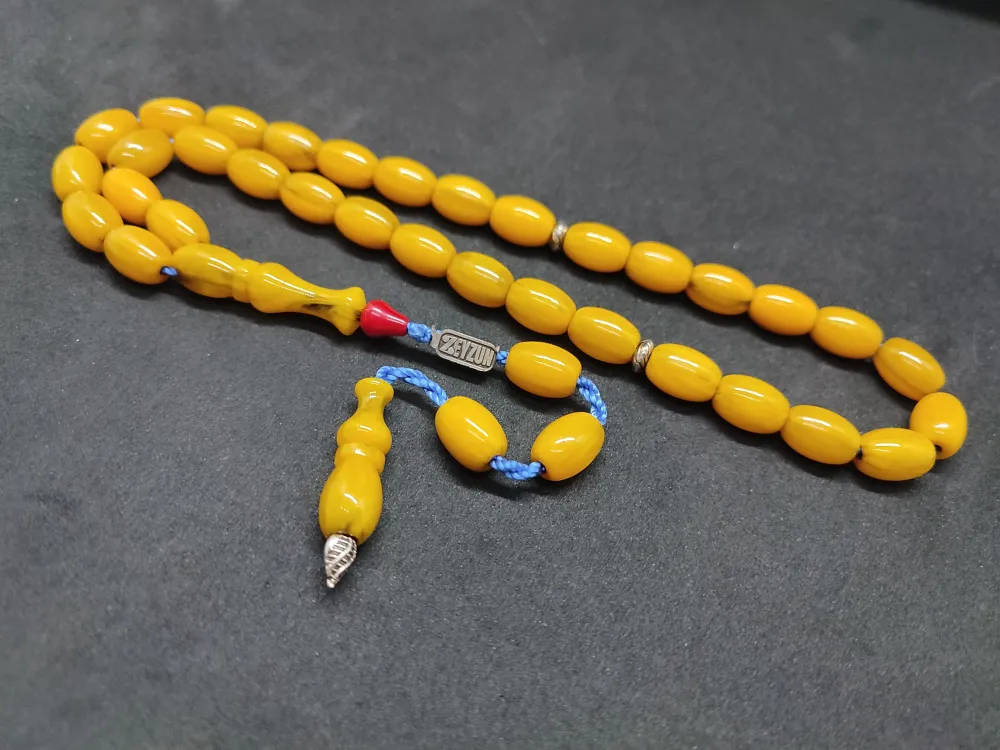 Zeyzun Usta Eseri̇ Di̇k Damar (İmza Çi̇vi̇ Ara Pulları Gümüş) Sıkma Kehri̇bar