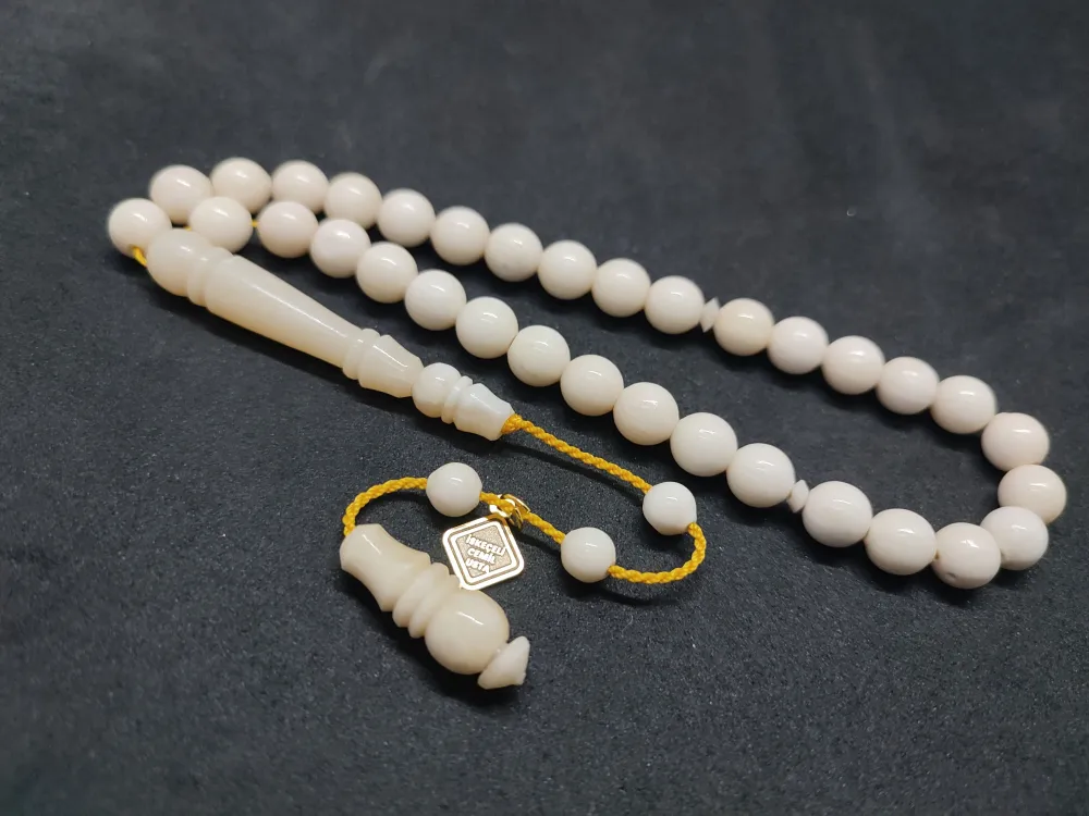 İskeçeli̇ Cemi̇l Usta Eseri̇ Sülün İmame Naturel Bali̇na Kemi̇ği̇