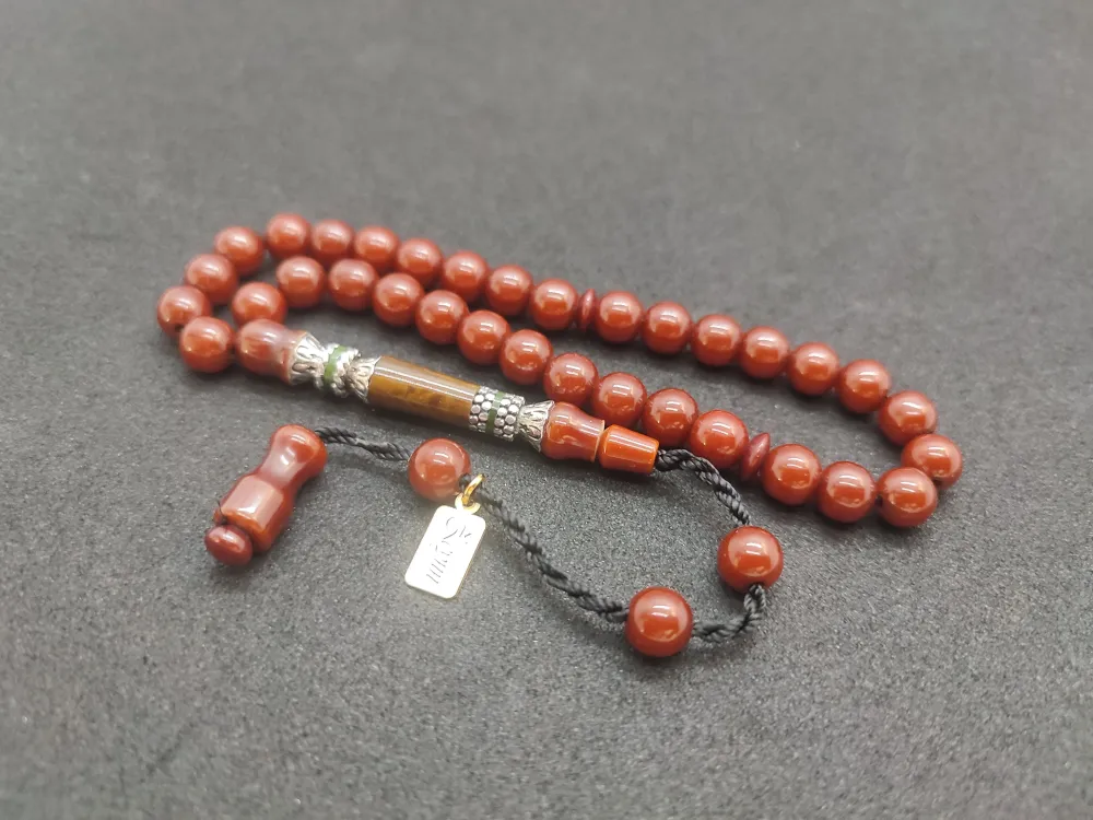 Zeyn Usta Eseri̇ Gümüş Nakkaş Bi̇lek Boy Sıkma Kehri̇bar