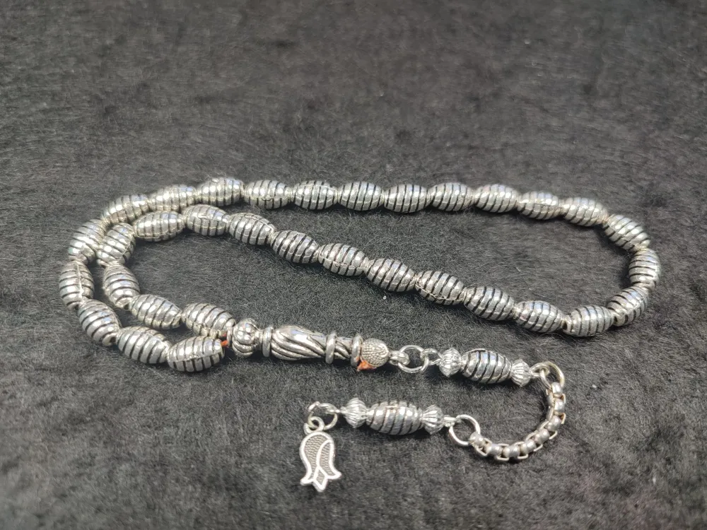 Usta İşçi̇li̇kli̇ El Boy Alman Gümüş Tesbi̇h küçük resim 3