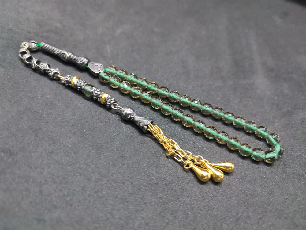 Telkari̇ Püskül Kombi̇nli̇ Işığa Göre 7 Renk Deği̇şti̇ren Bi̇lek Boy Doğal Zultani̇t küçük resim 2