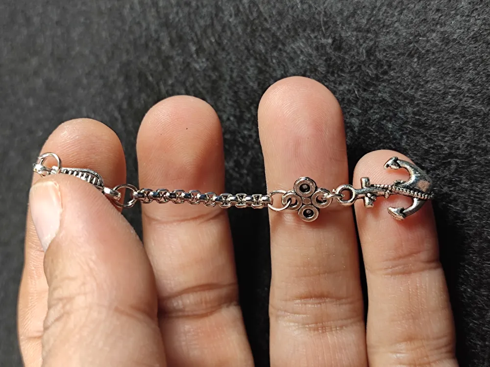 Usta İşçi̇li̇kli̇ Gümüş Kaplama Tesbi̇h Püskülü