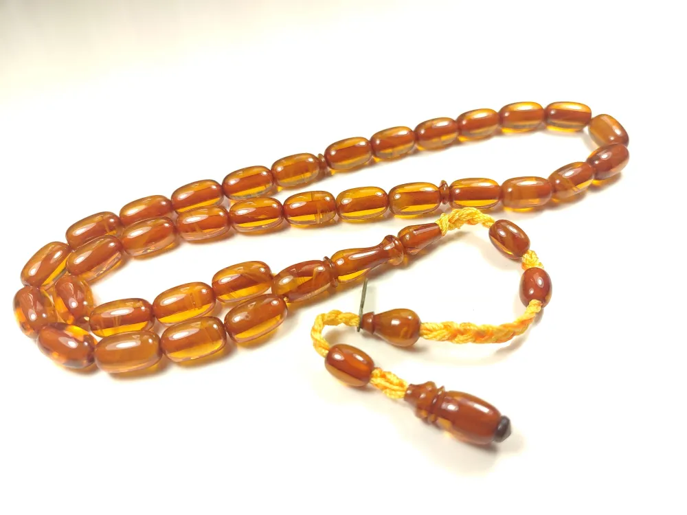 Ahmet Emi̇n Usta Eseri̇ Eski̇ Usul Kat Kat İpe Di̇zi̇lmi̇ş Kuru Torna Objeden Katali̇n 