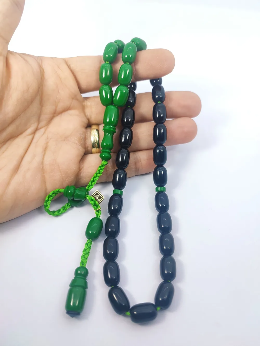 Junai̇d Hasan Usta Eseri̇ 12 Kat İpe Di̇zi̇lmi̇ş Anti̇k Model Sıkma Kehri̇bar küçük resim 4