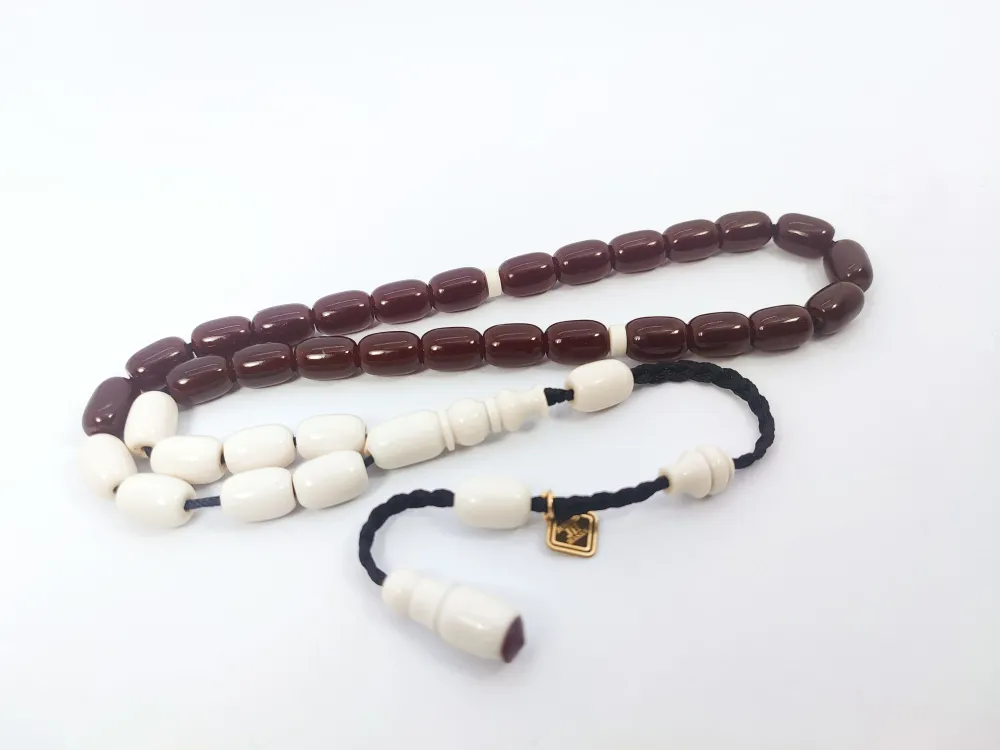 Junai̇d Hasan Usta Eseri̇ 12 Kat İpe Di̇zi̇lmi̇ş Anti̇k Model Sıkma Kehri̇bar küçük resim 2