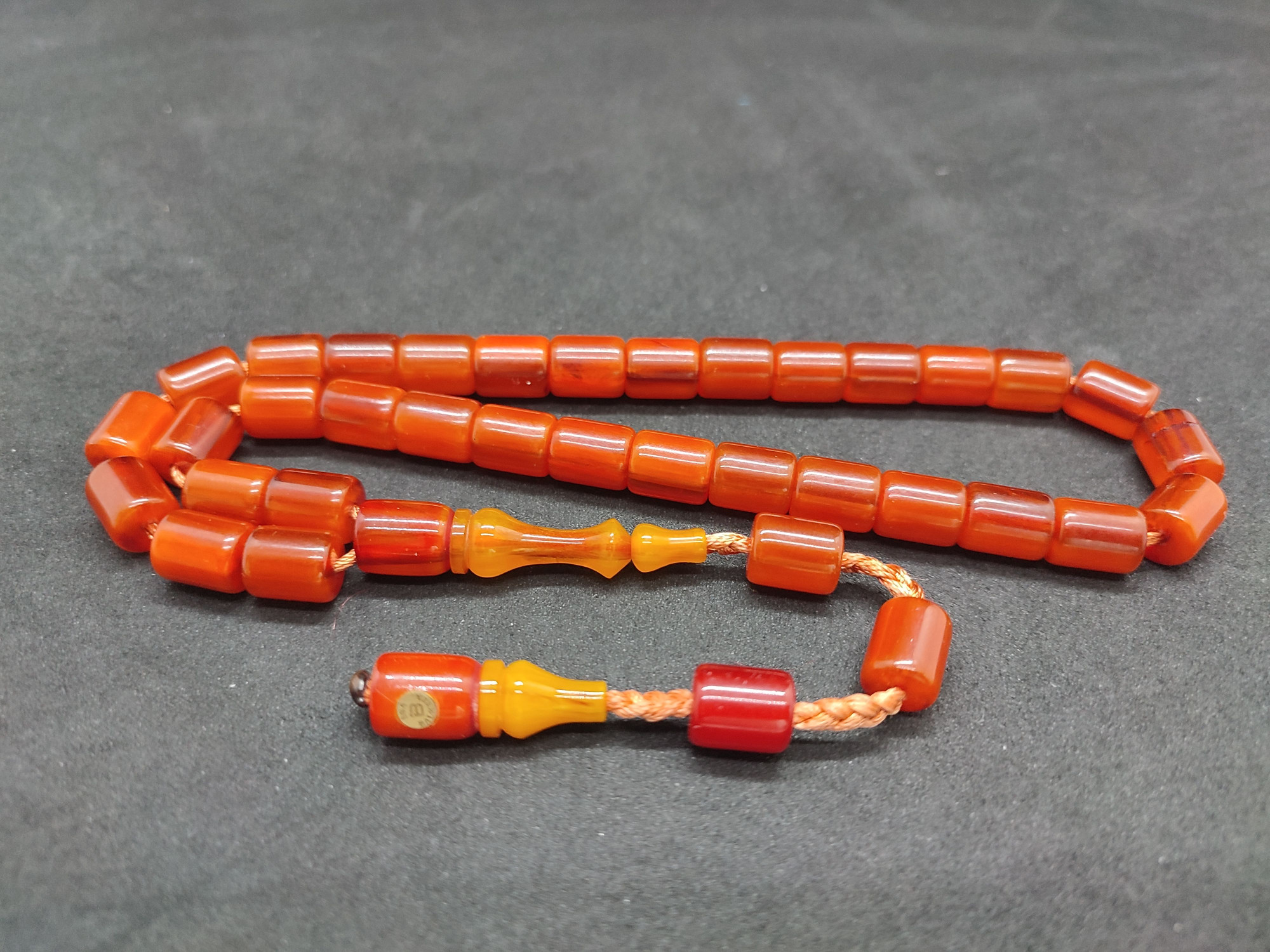 İsa Balkaya Usta Eseri Esku Usul Kat Kat İpe Dizilmiş Eski Sıkma Kehribar Sertifikalı 9471 küçük resim 2