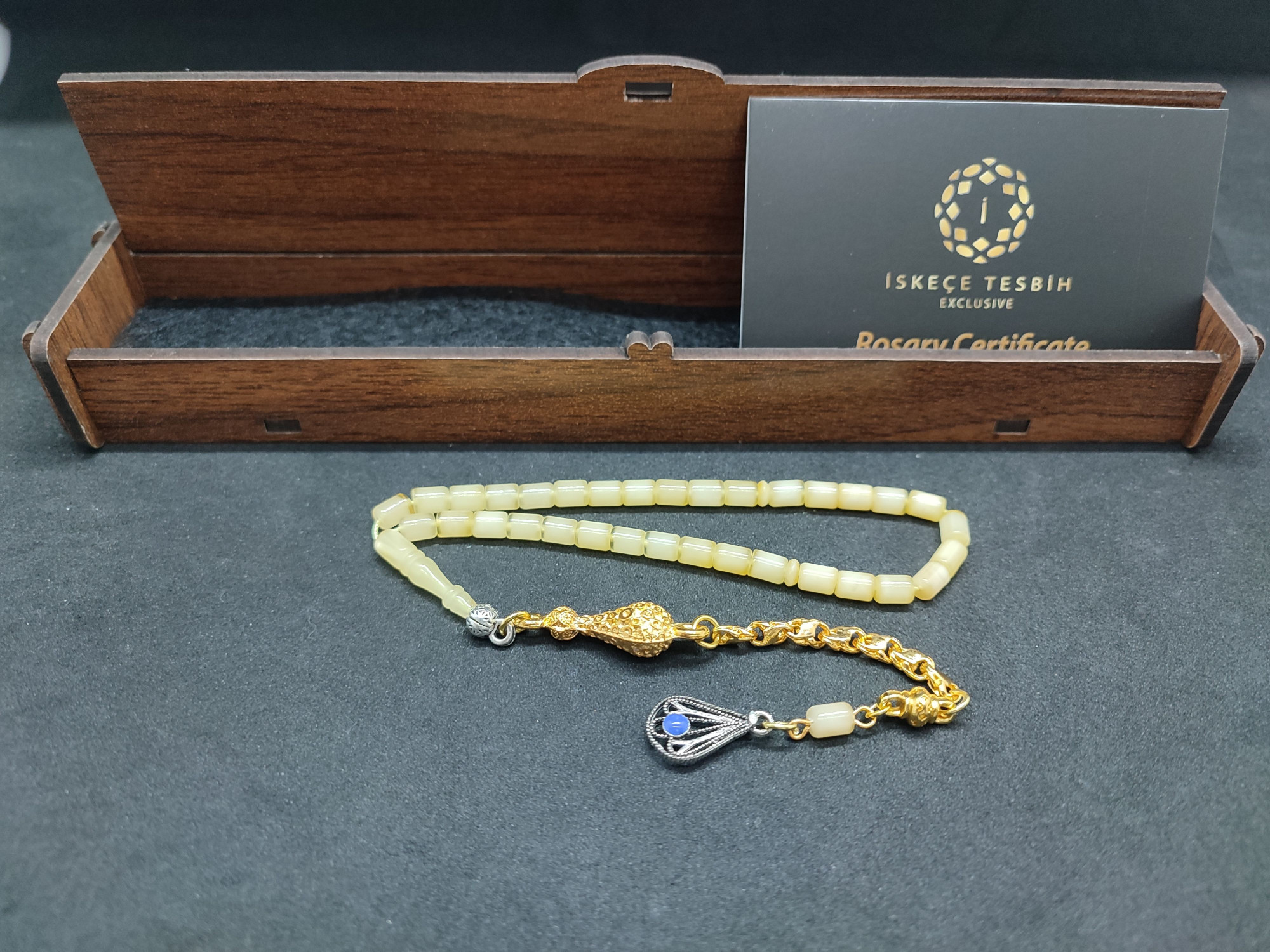 475 Ayar Gümüş Püsküllü 4 Parmak(Küçük Boy)Kalingrad White Amber 5.8 Gr.Sertifikalı 9616