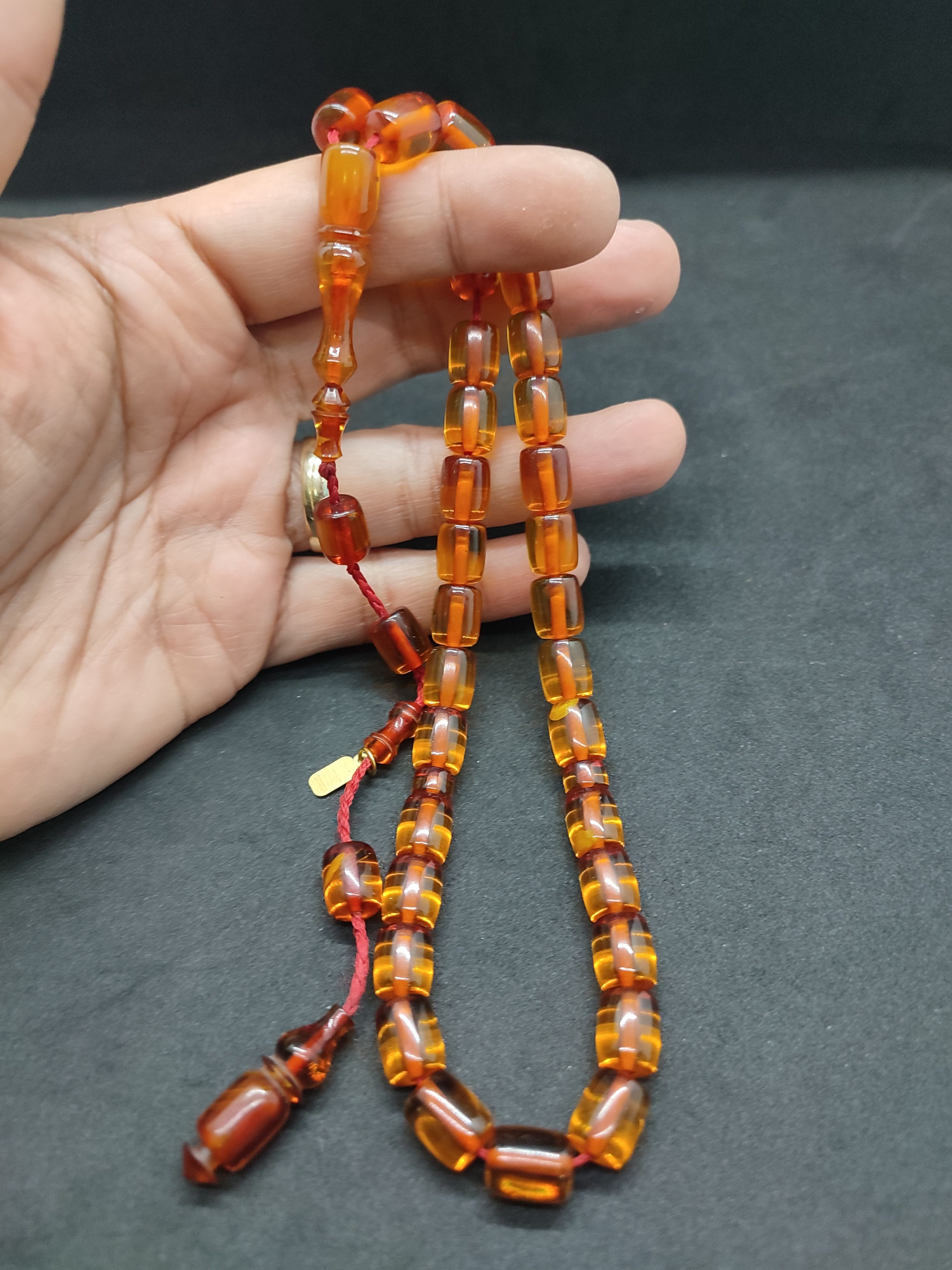 İsa Balkaya Usta Eseri̇ Eski̇ Usul Kat Kat İpe Di̇zi̇li̇ Eski̇ Objeden Sıkma Kehri̇bar Sertifikalı 9656 küçük resim 4