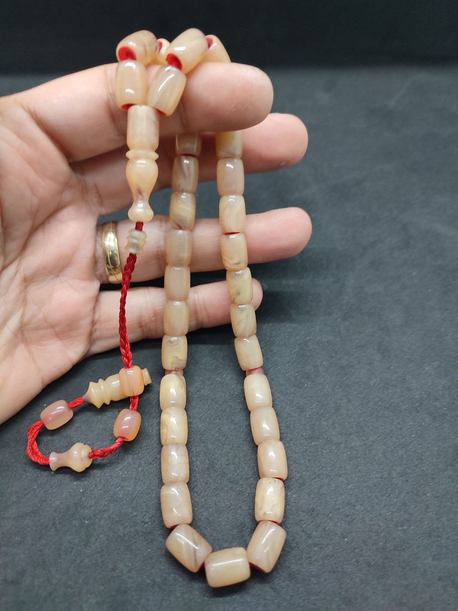 İsa Balkaya Usta Eseri̇ Eski̇ Usul Kat Kat İpe Di̇zi̇li̇ Eski̇ Objeden Sıkma Kehri̇bar Sertifikalı 9663 küçük resim 4