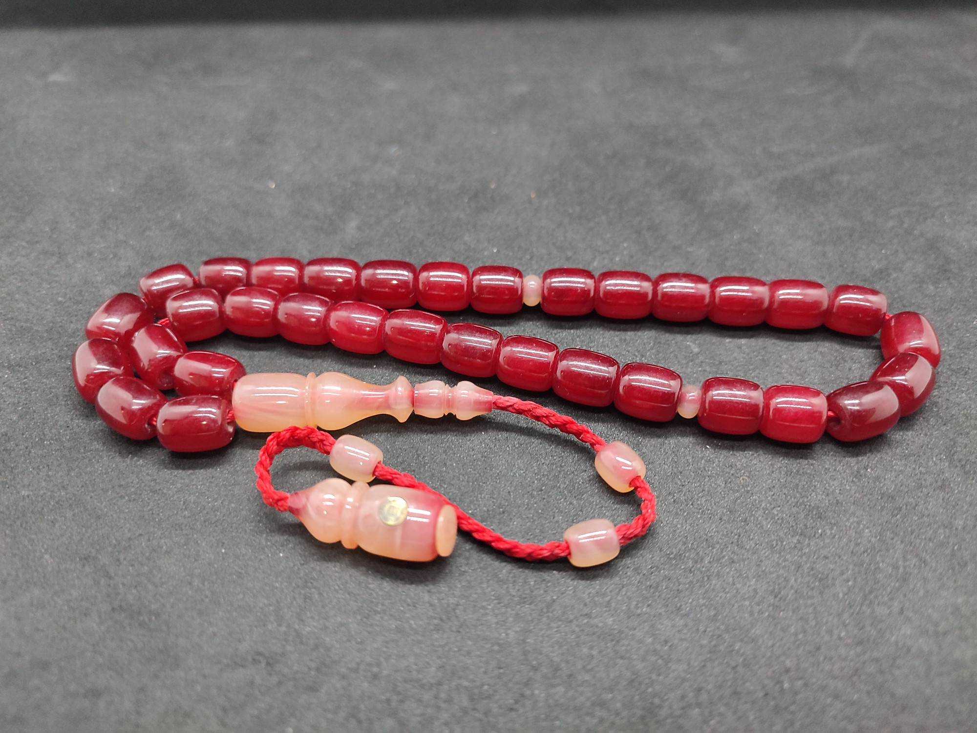 İsa Balkaya Usta Eseri̇ Eski̇ Usul Kat Kat İpe Di̇zi̇li̇ Eski̇ Objeden Sıkma Kehri̇bar Sertifikalı 9665 küçük resim 2