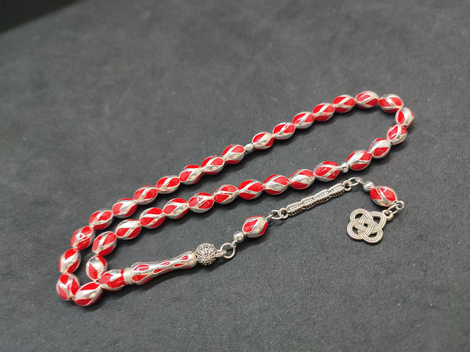 47 Gram Düşük Ayar Gümüş Tesbih 6’lı Yarma Model Sertifikalı 9675