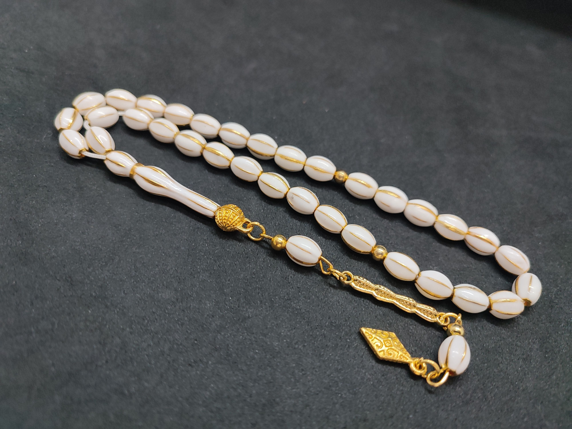 47 Gram Düşük Ayar Gümüş Tesbih 6’lı Yarma Model Sertifikalı 9677 küçük resim 4