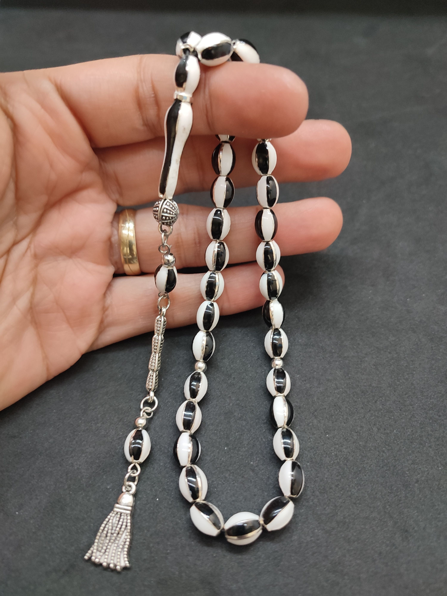 47 Gram Düşük Ayar Gümüş Tesbih 6’lı Yarma Model Sertifikalı 9684 küçük resim 3