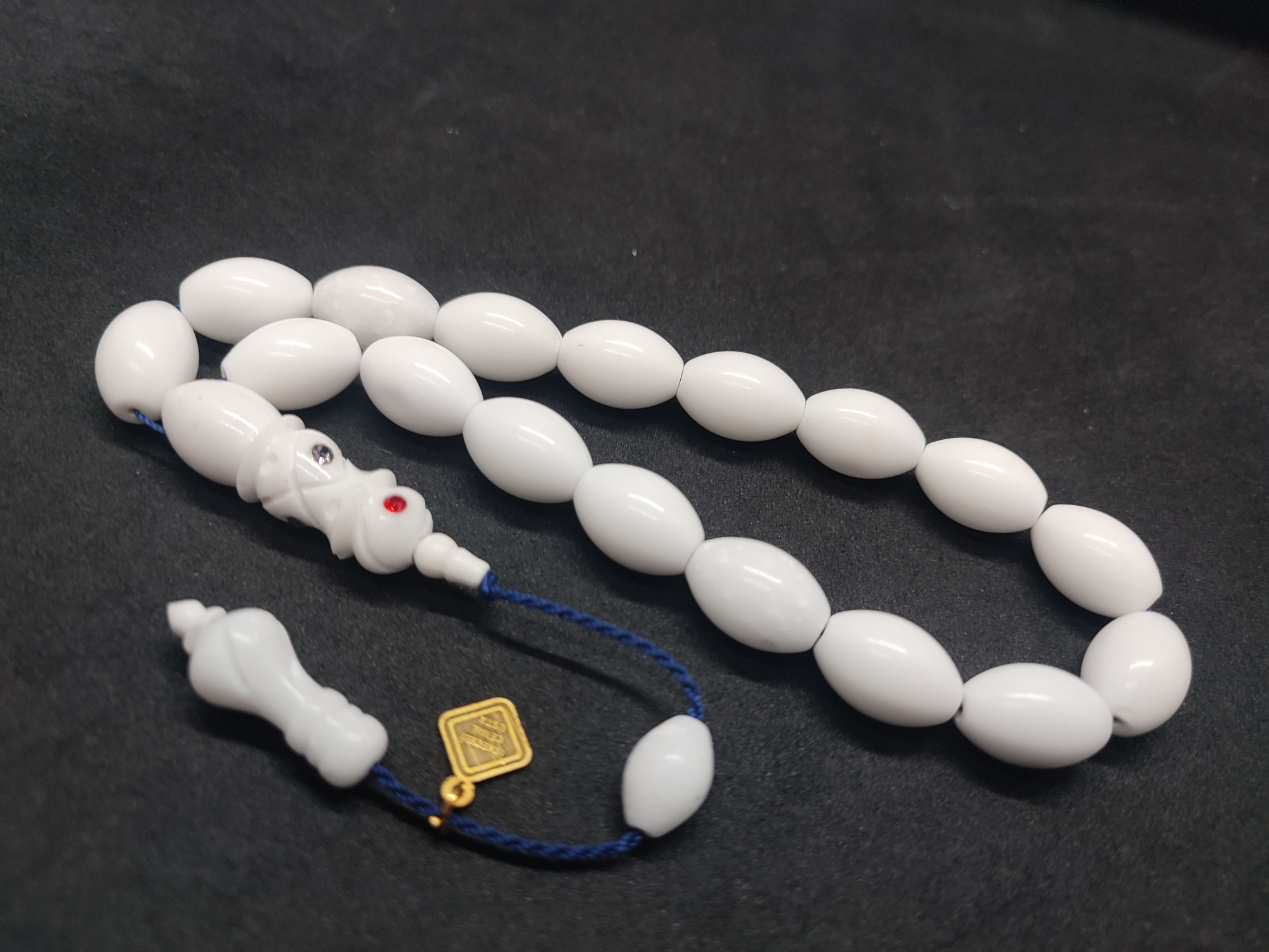 İskeçeli Cemil Usta Eseri Kar Beyazı Maskot Corian Mermer Sertifikalı 10038 küçük resim 4
