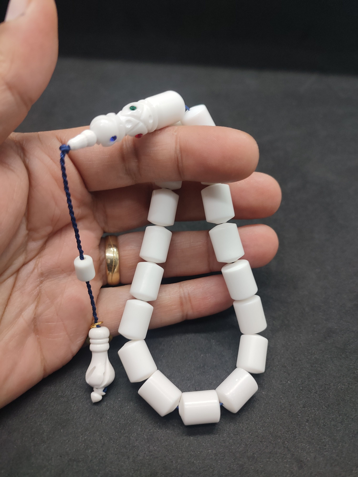 İskeçeli Cemil Usta Eseri Kar Beyazı Maskot Corian Mermer Sertifikalı 10039 küçük resim 3