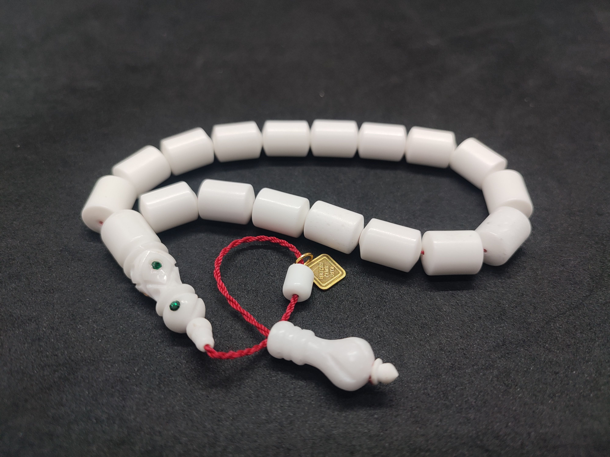 İskeçeli Cemil Usta Eseri Kar Beyazı Maskot Corian Mermer Sertifikalı 10040 küçük resim 2