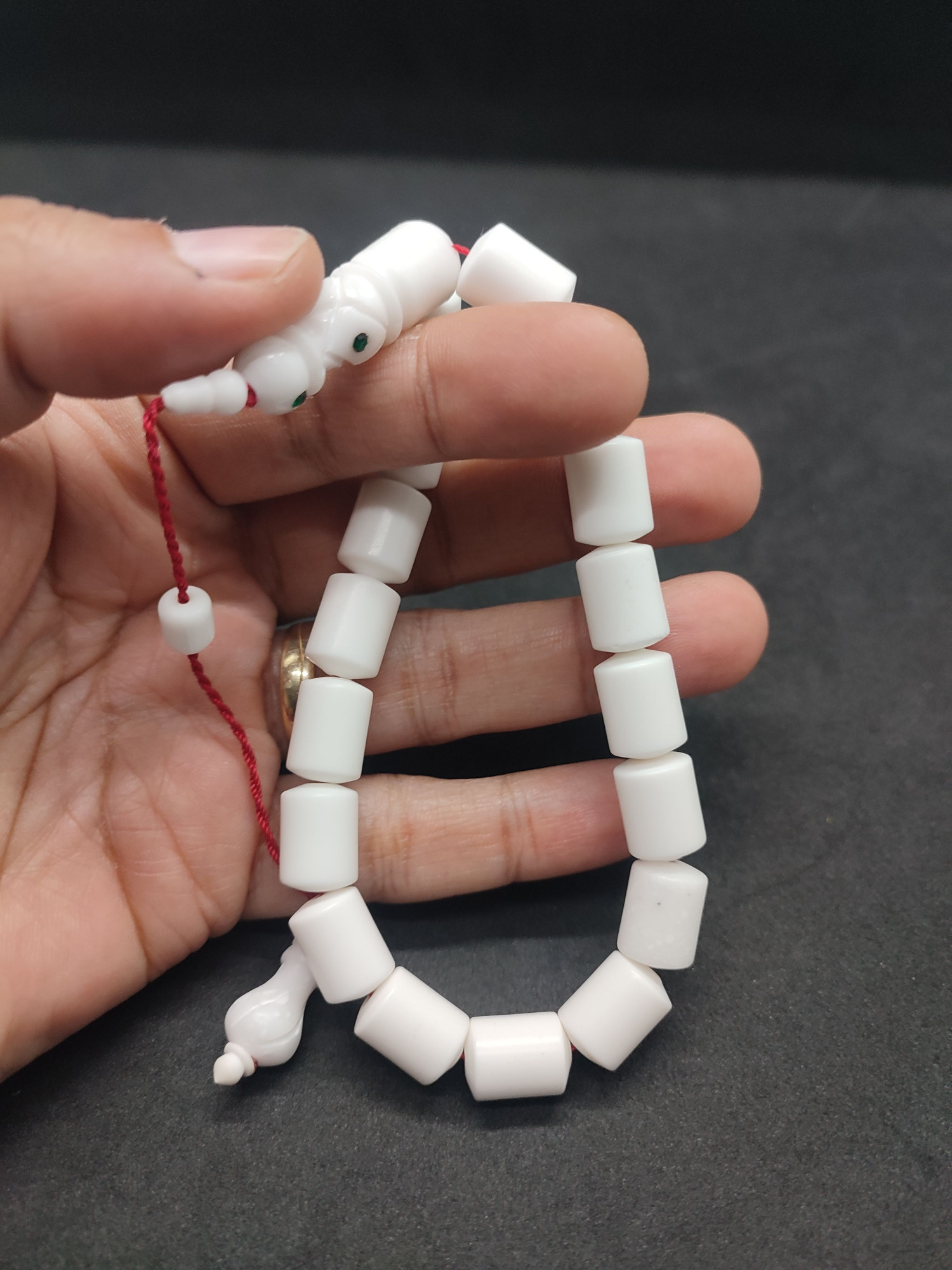 İskeçeli Cemil Usta Eseri Kar Beyazı Maskot Corian Mermer Sertifikalı 10040 küçük resim 4