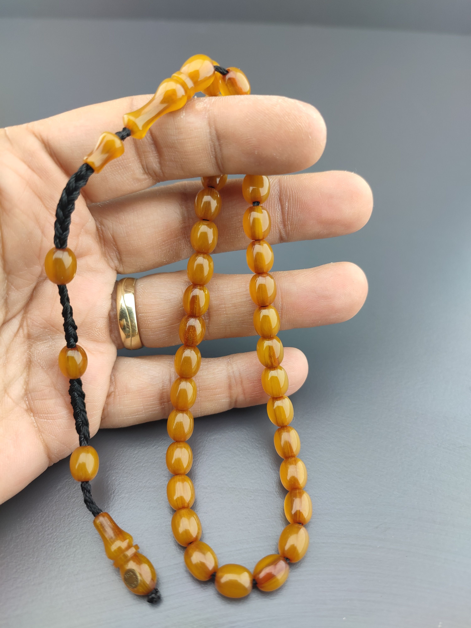 İsa Balkaya Usta Eseri Kat Kat İpe Dizili(Eski Usul) Havşalı Eski Sıkma Kehribar Sertifikalı 10244 küçük resim 4