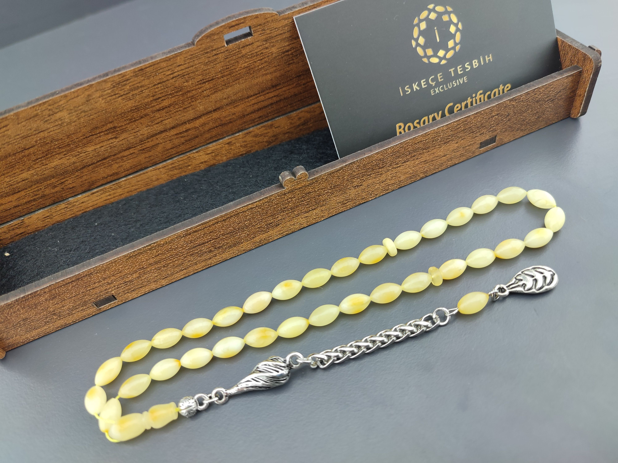 Ahşap Kutulu 475 Ayar Gümüş Püsküllü El Boy Ukrayna Kaya Damla 9.05 Gr. Sertifikalı 10668